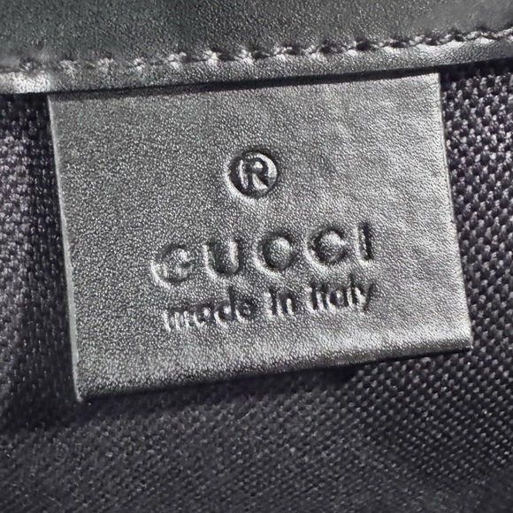 Authentic Gucci GG Supreme 
Beautiful bag rarely used! - Picture 9 of 14